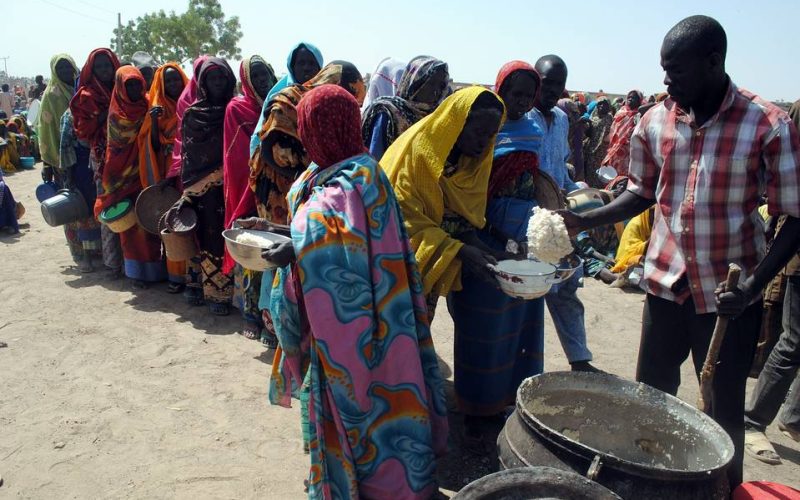 BN-NN648_gates_J_20160413135614