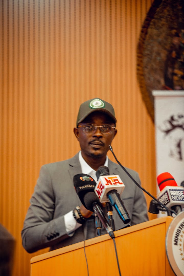 Youth Electoral Accountability and Participation